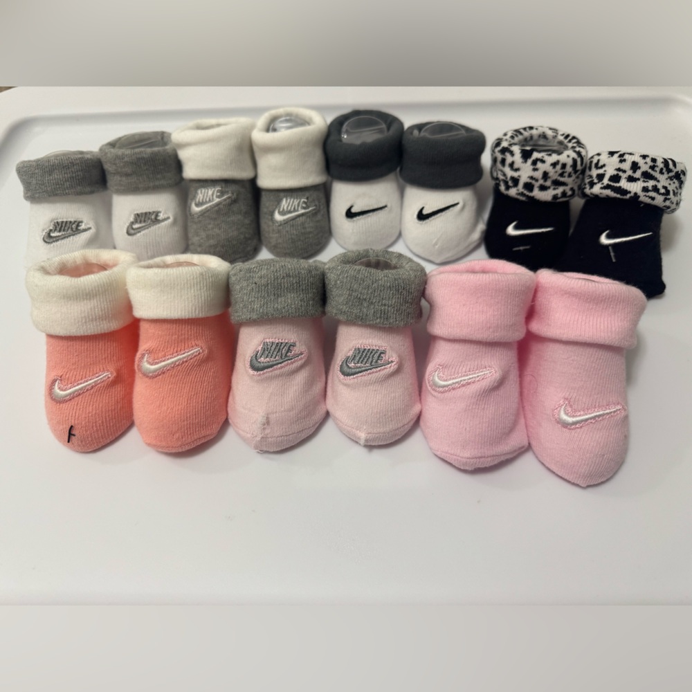 **NEW** Baby Nike Booties/Socks— 7 Pair Bundle